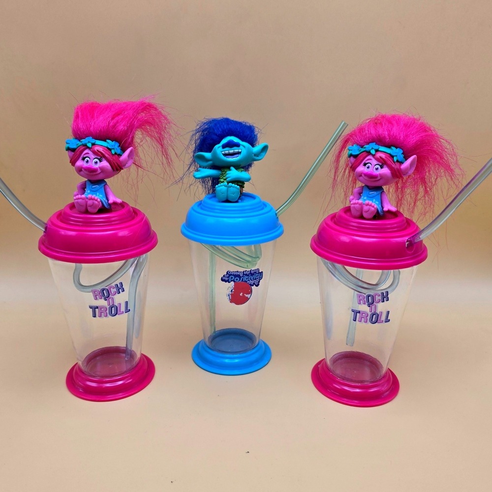 Set of‎ 3 Hilco Trolls Rock N Roll Plastic Tumbler Cups with Straws and Figures